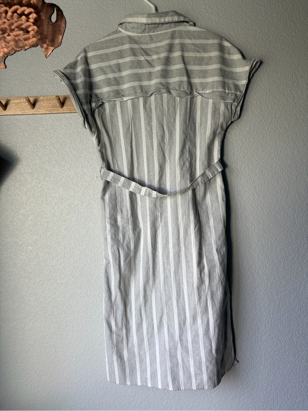 Piper & Scoot Short Sleeve Dress with Waist Tie -‎ Grey/White - Picture 2 of 5